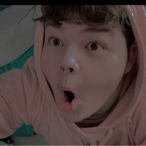 Meet your Posher, Logan